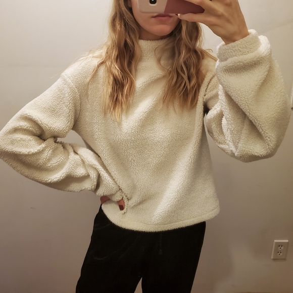 Fleece mockneck sweater - Picture 5 of 6